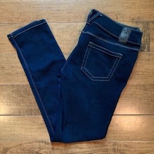 NWOT Vanity Slim Jeans